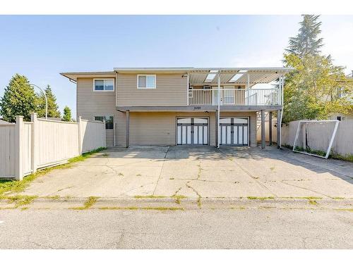 15333 95A Avenue, Surrey, BC 