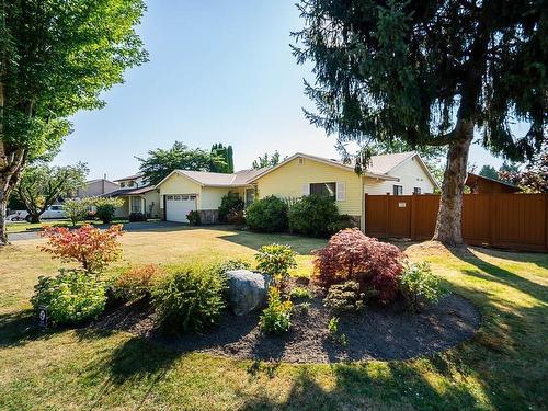 8533 154Th Street, Surrey, BC 