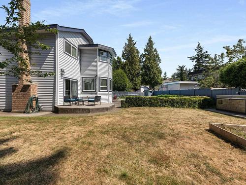 5973 Southpark Grove, Surrey, BC 