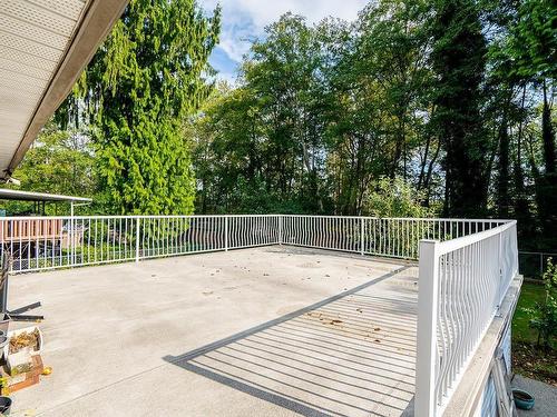 8607 Tulsy Crescent, Surrey, BC 