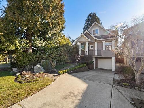 15556 Goggs Avenue, White Rock, BC 