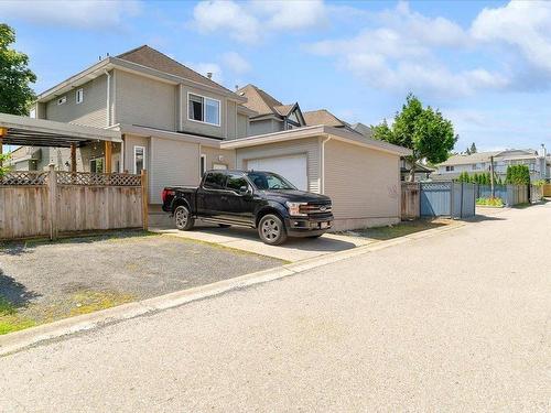 6368 135 Street, Surrey, BC 