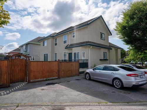 12575 70 Avenue, Surrey, BC 