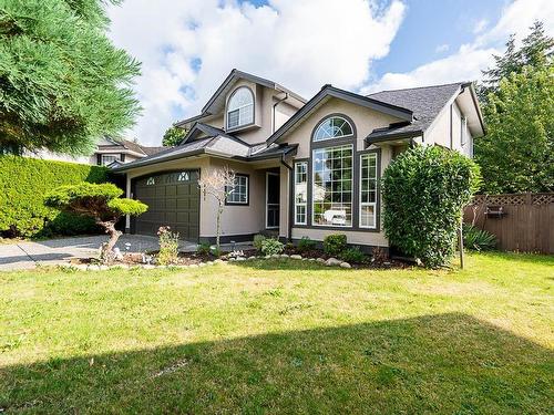 6481 Claytonwood Grove, Surrey, BC 