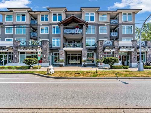 454 6758 188 Street, Surrey, BC 