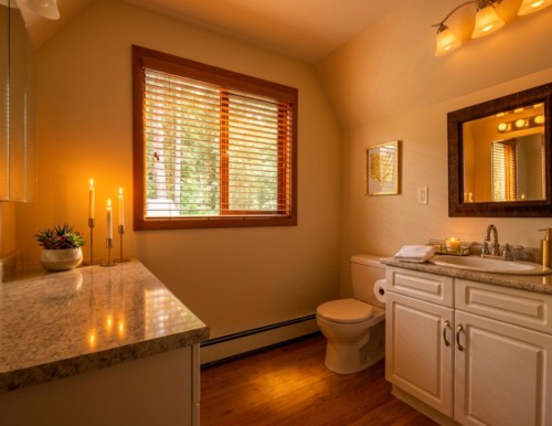 20308 27 Avenue, Langley, BC - Indoor Photo Showing Bathroom