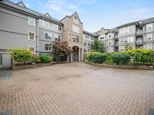 204 20200 56 Avenue, Langley, BC 