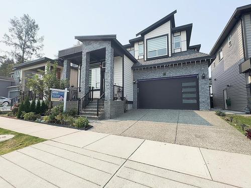 5915 141 Street, Surrey, BC 