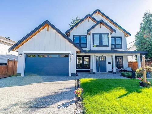 14298 71 Avenue, Surrey, BC 