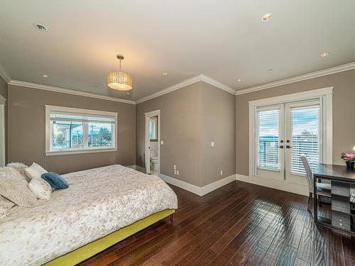 15807 Buena Vista Avenue, White Rock, BC 