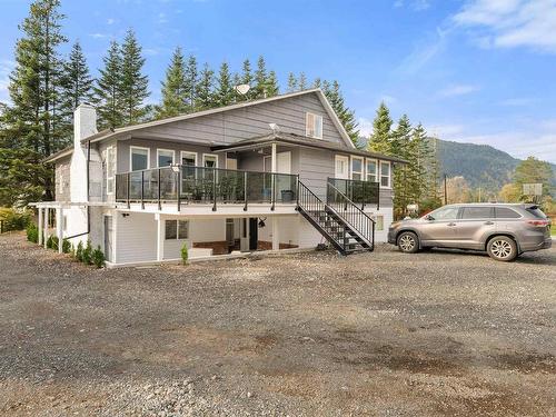 11186 Farms Road, Mission, BC 