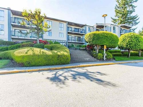 305 9952 149 Street, Surrey, BC 