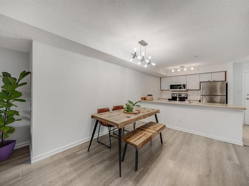 105 10092 148 Street, Surrey, BC 