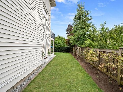 42 1708 King George Boulevard, Surrey, BC 