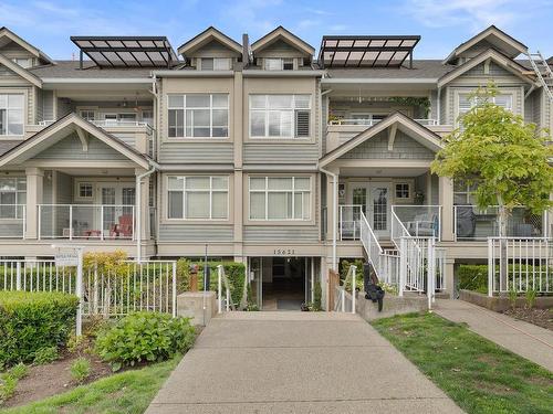 302 15621 Marine Drive, White Rock, BC 