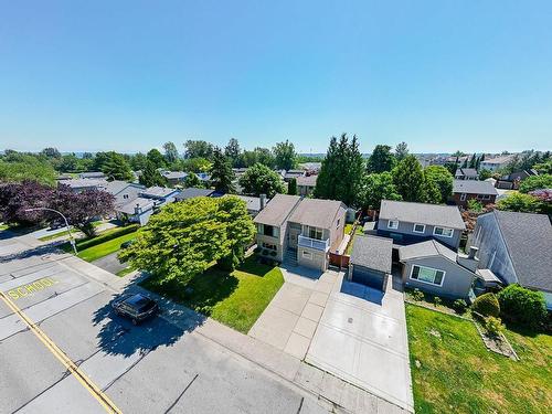 2216 Willoughby Way, Langley, BC 