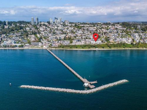 302 15165 Marine Drive, White Rock, BC 