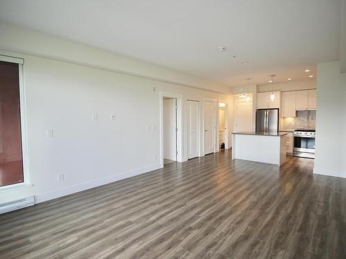 A305 20727 Willoughby Town Centre Drive, Langley, BC 