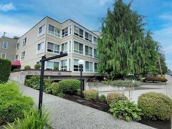 304 1467 MARTIN STREET  White Rock, BC V4B 3W8