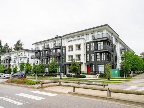 209 13933 105 Boulevard, Surrey, BC 