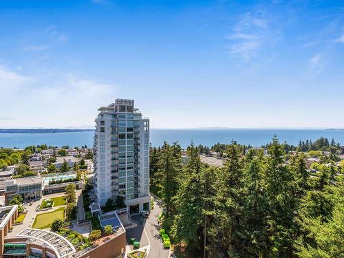 1401 15152 Russell Avenue, White Rock, BC 