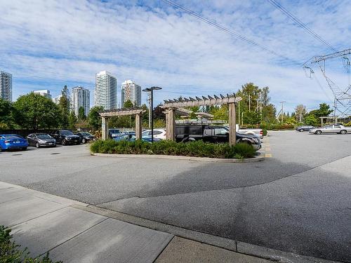 319 13897 Fraser Highway, Surrey, BC 