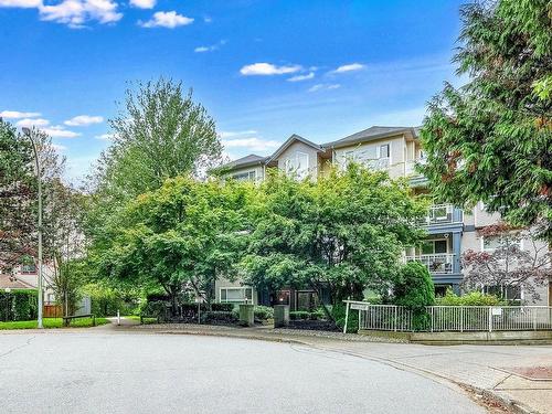 313 8115 121A Street, Surrey, BC 