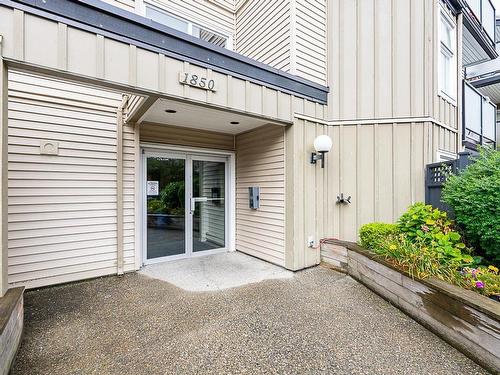 115 1850 E Southmere Crescent, Surrey, BC 