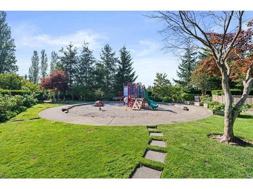 218 21009 56 Avenue, Langley, BC 