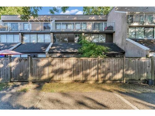 90 17716 60 Avenue, Surrey, BC 