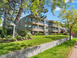 205 15809 MARINE DRIVE  White Rock, BC V4B 1E7