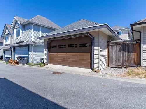 18986 72 Avenue, Surrey, BC 