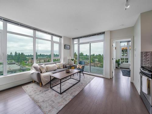 906 13308 Central Avenue, Surrey, BC 