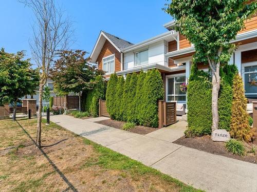 3 2958 159 Street, Surrey, BC 