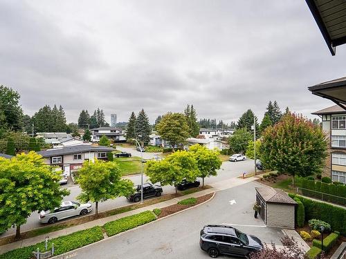 401 2038 Sandalwood Crescent, Abbotsford, BC 