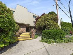 309 1429 MERKLIN STREET  White Rock, BC V4B 4C4