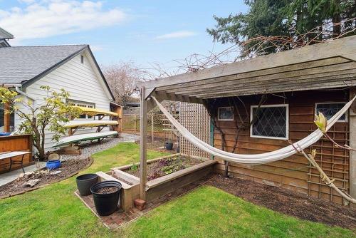 1196 Habgood Street, White Rock, BC 