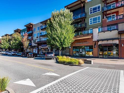 A512 20716 Willoughby Town Centre Drive, Langley, BC 