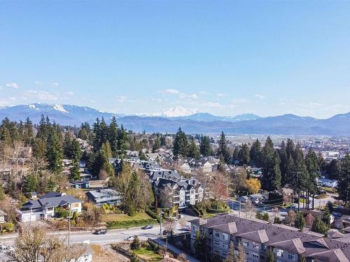 2544 Campbell Avenue, Abbotsford, BC 