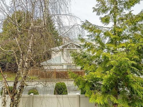 210 7838 120A Street, Surrey, BC 