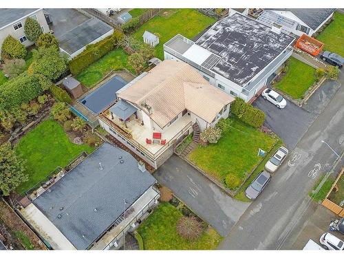 1041 Kent Street, White Rock, BC 