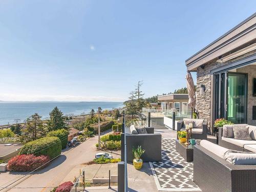 14847 Prospect Avenue, White Rock, BC 