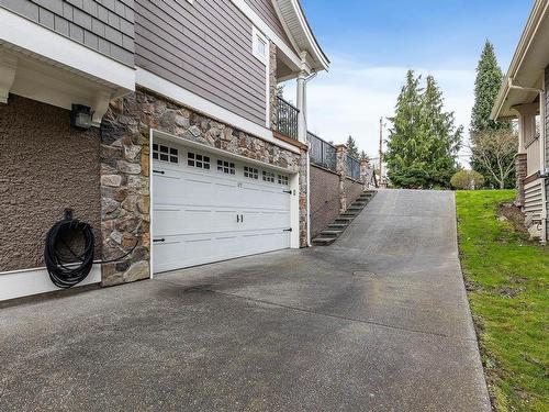 5733 182 Street, Surrey, BC 