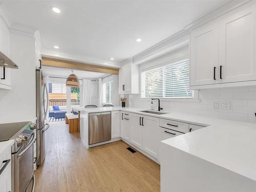 5786 Aberdeen Street, Surrey, BC 