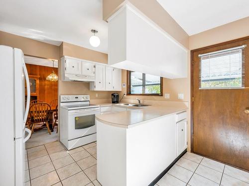 17058 Hereford Place, Surrey, BC 