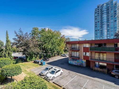 212 10438 148 Street, Surrey, BC 