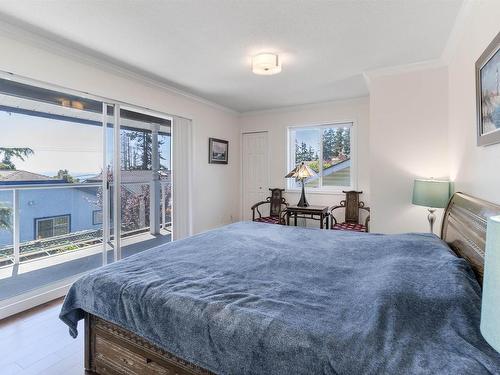 15572 Finlay Court, White Rock, BC 