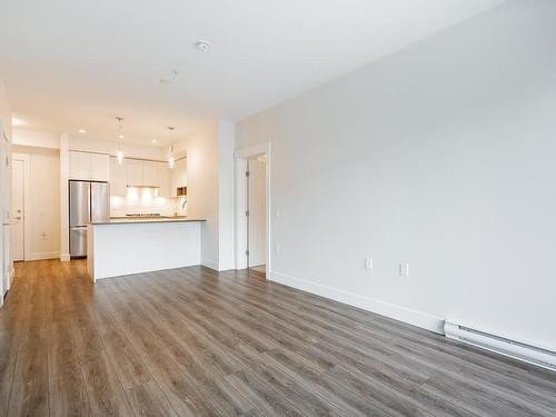 A216 20727 Willoughby Town Centre Drive, Langley, BC 