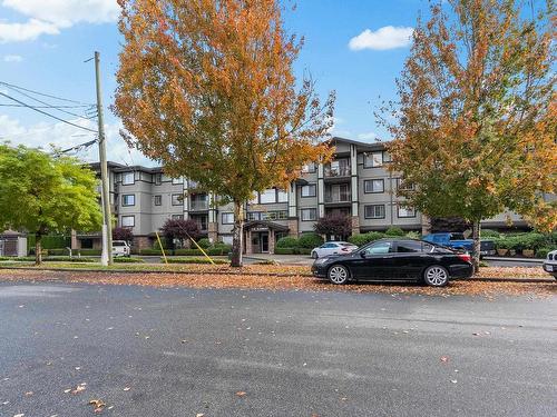 305 2038 Sandalwood Crescent, Abbotsford, BC 