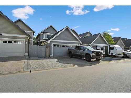 16537 25 Avenue, Surrey, BC 